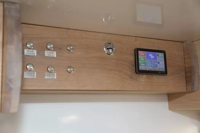 017a9867-64c3b12848c5e