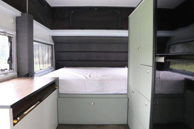 0e37c58b-3503-47d2-8592-b8f82a6da4d6