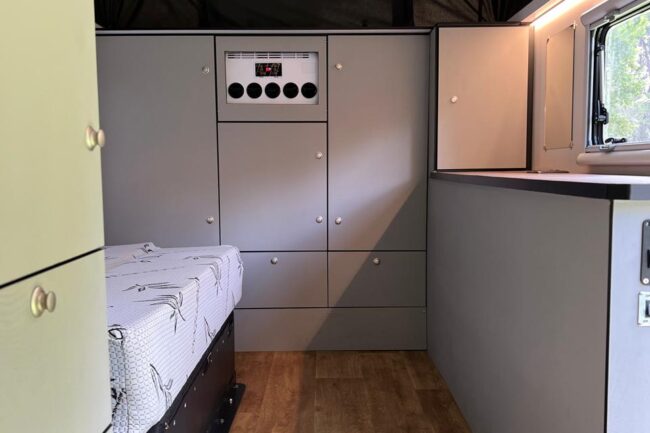 69fccf6b-70a4-4303-b4e7-ad3d5538ef4e